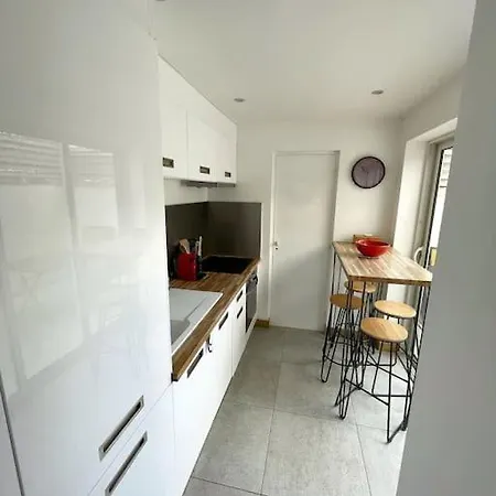 Le Guiton - Maison Avec Terrasse Apartment *